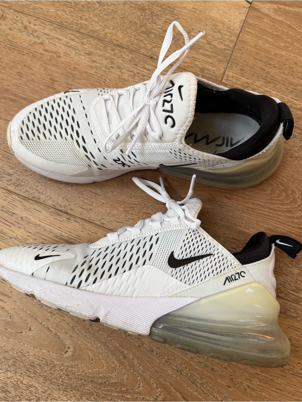 Nike White & Black Air 270 Running Sneakers Women’s Size 9 - Picture 2 of 10